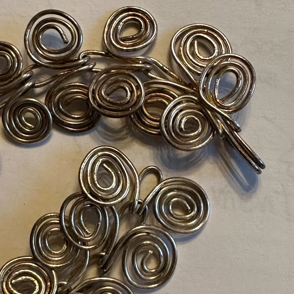 VINTAGE Silver plated Wire Wrap 7 1/2” long Bracelet with aged patina - Picture 8 of 10